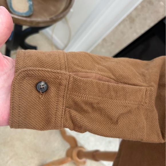 Everlane Men's Brown Corduroy Shirt - Picture 3 of 8